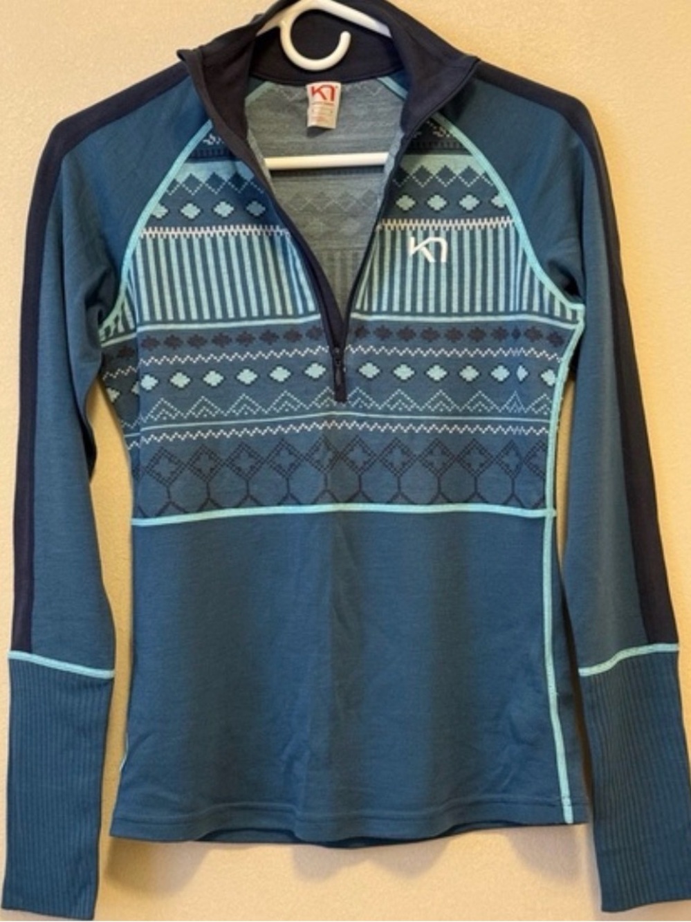 Kari Traa Teal and Light Aqua Patterned Half-Zip Performance Top